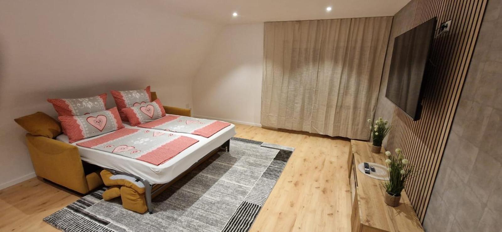 Renatas Ferienwohnung Isabel ซัสบาควัลเดิน ภายนอก รูปภาพ
